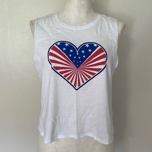 NWOT Miken Flag ❤️ Crop Tank. Medium